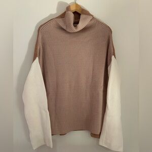 VICI Colourblock Turtleneck Sweater